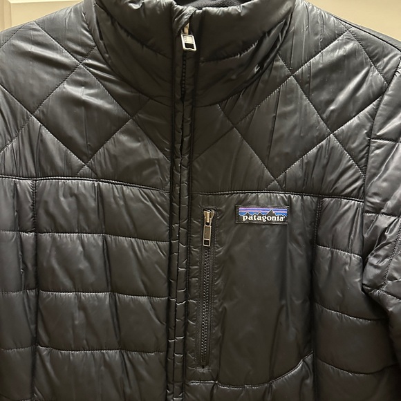 Patagonia Women's Radalie Parka, Black, Size S - Picture 6 of 7